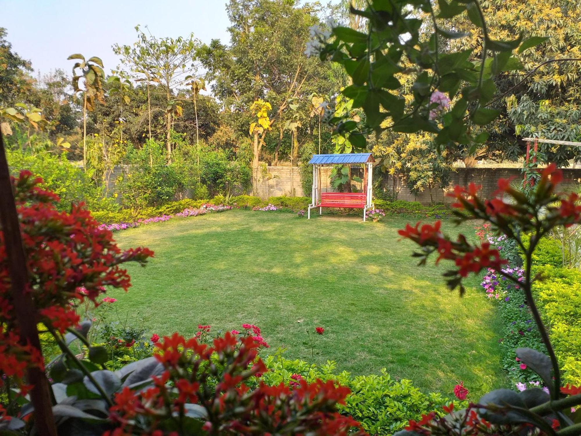 Atmaja The Cottage Garden Under Tourism Department Government Of West Bengal Malda Экстерьер фото