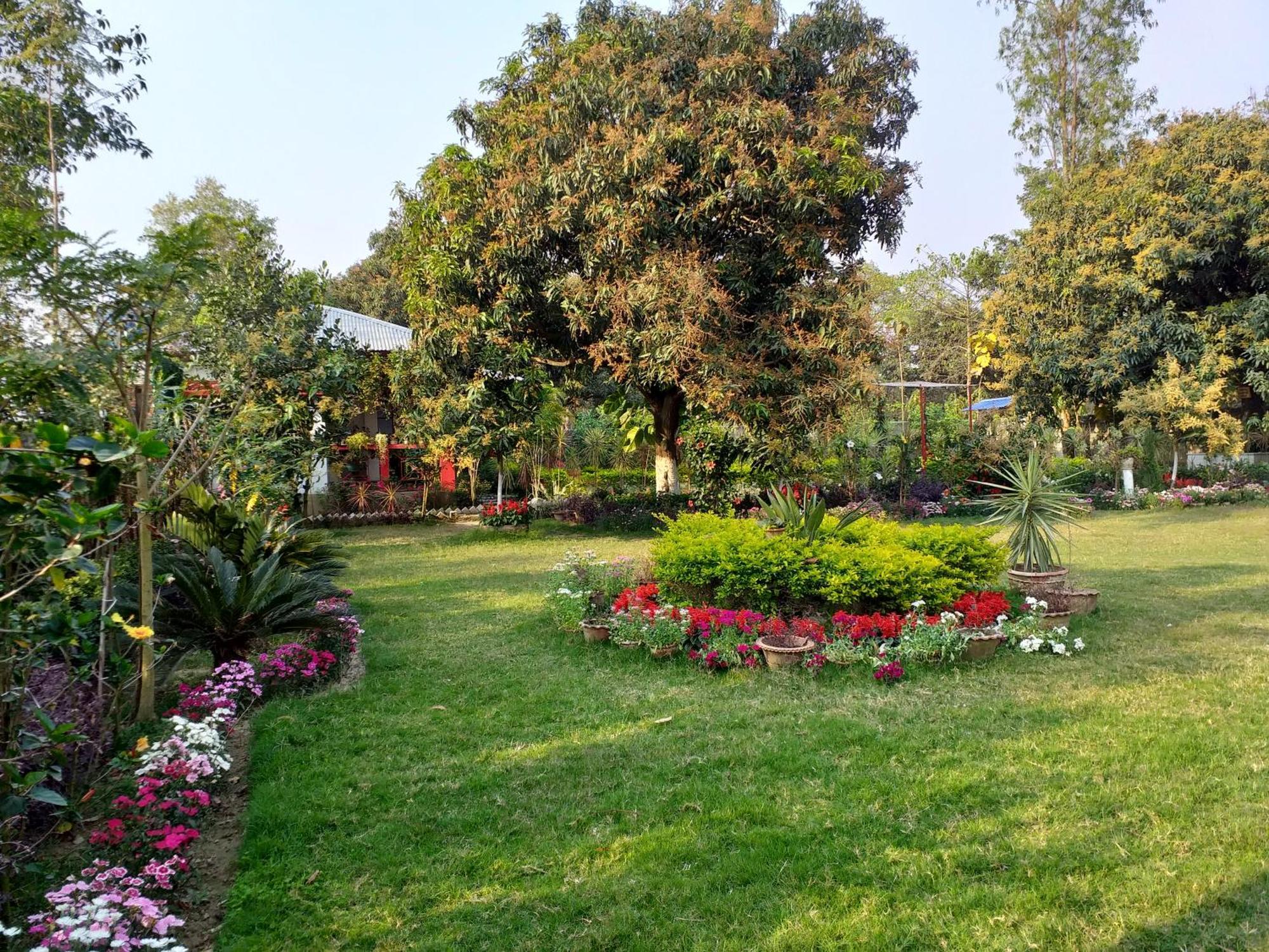 Atmaja The Cottage Garden Under Tourism Department Government Of West Bengal Malda Экстерьер фото
