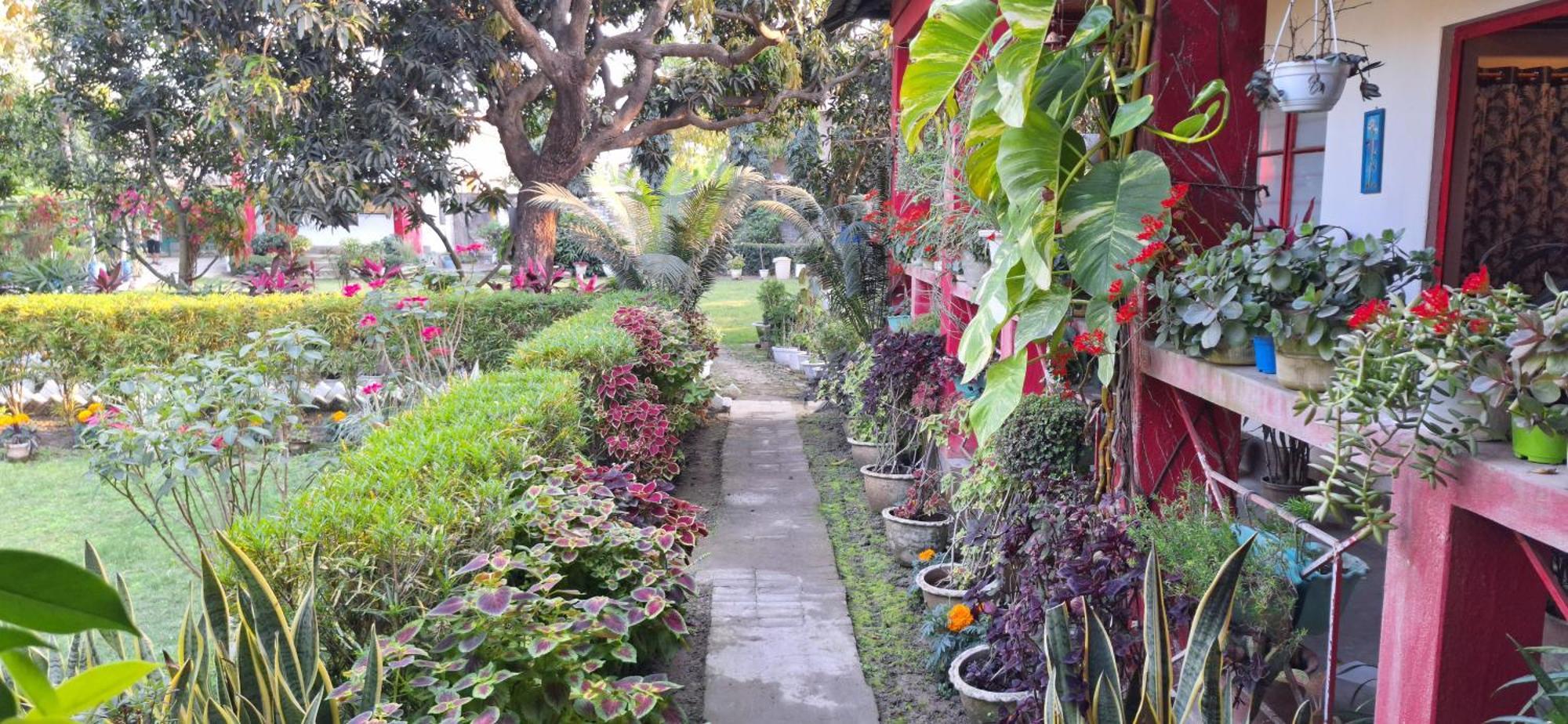 Atmaja The Cottage Garden Under Tourism Department Government Of West Bengal Malda Экстерьер фото